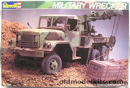 Revell 1/32 Military Wrecker - (ex Renwal), 8305 plastic model kit